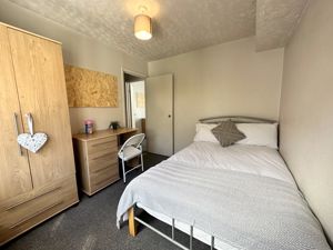 Photo 20- click for photo gallery